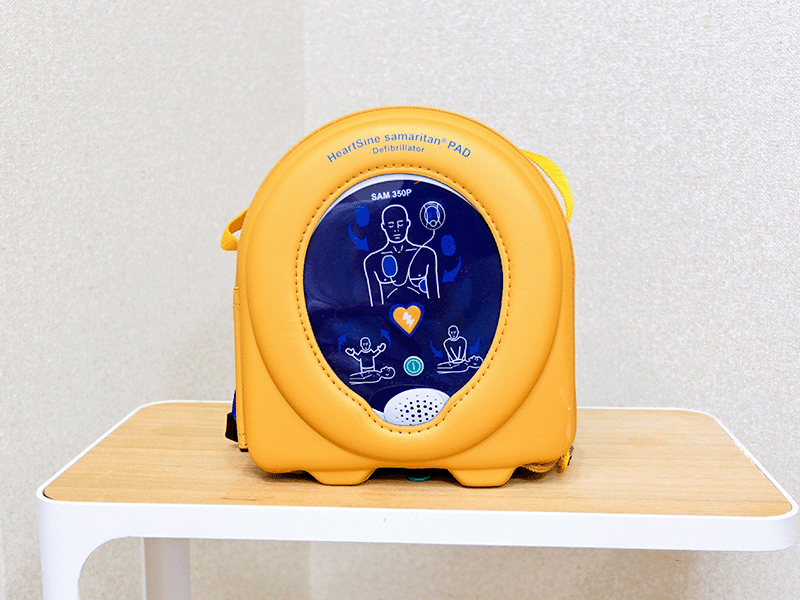 AED（自動体外式除細動器）